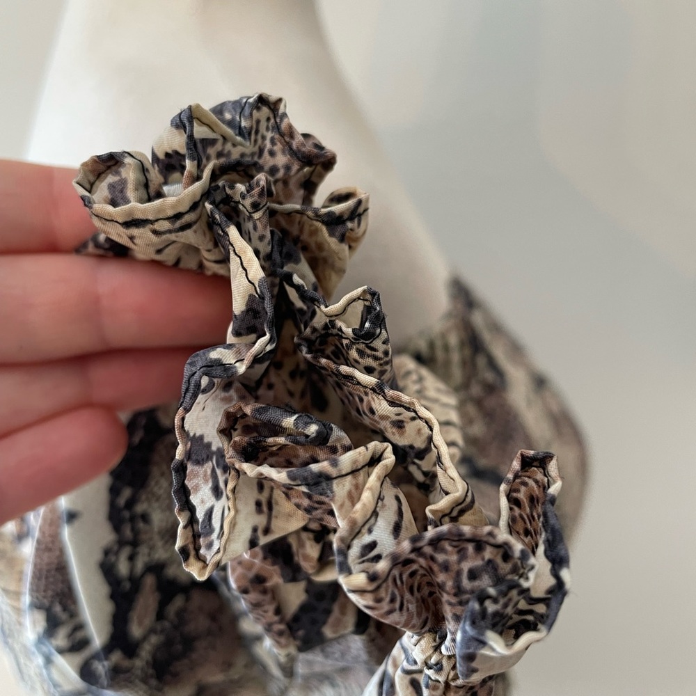 LPA REVOLVE Rara Snakeskin Ruffle Cropped Top - Picture 7 of 14